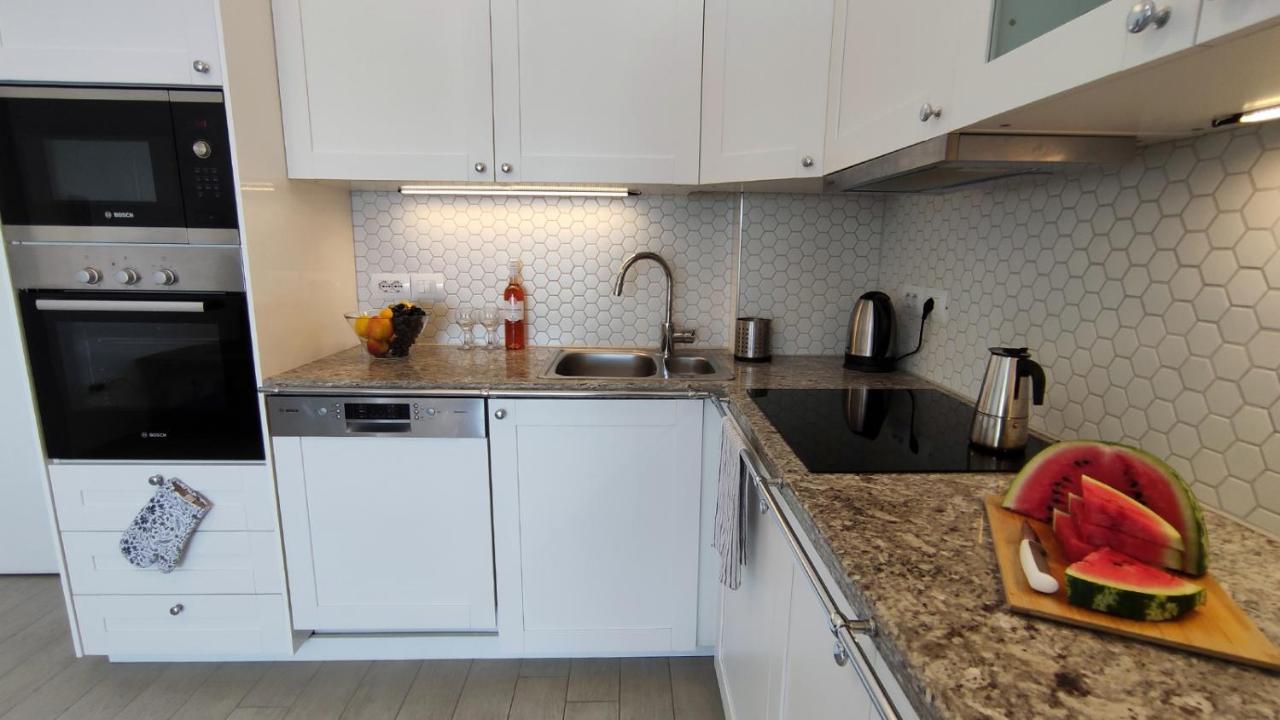 Nautilus Apartment Premium Saranda Extérieur photo